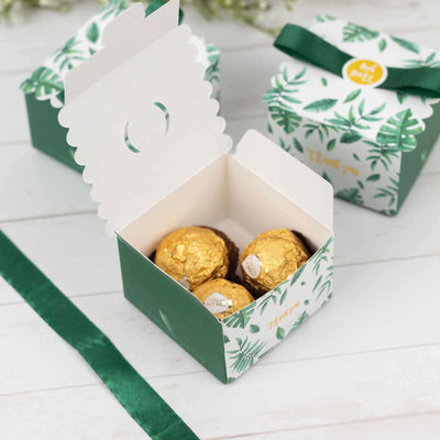 25 Pack Green Monstera Leaf Print Candy Gift Boxes with Satin Ribbon Bow Thank You Cardstock Paper Party Favor Boxes