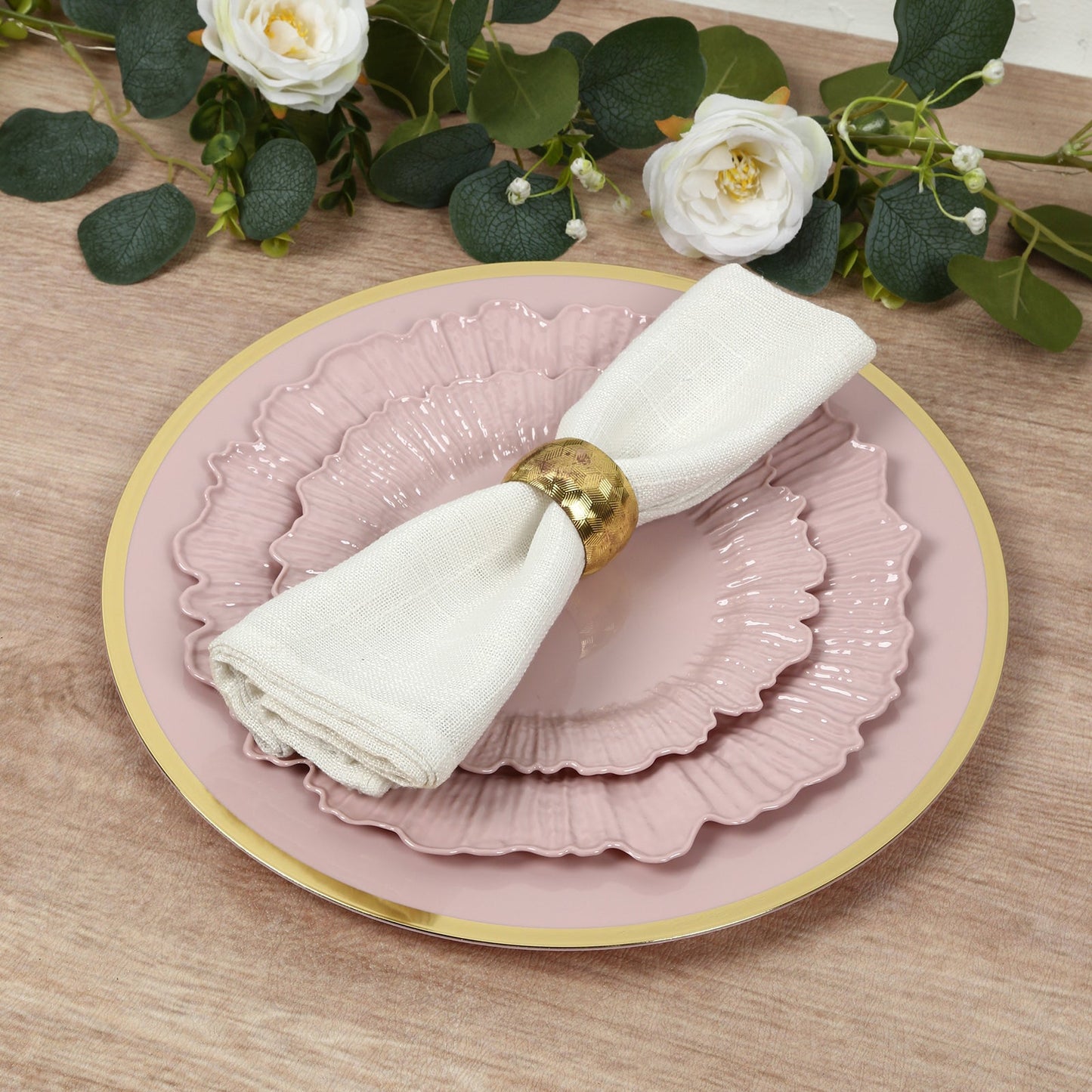 20-Pack 10" Plastic Dinner Plates – Blush Reef Design Party Plates – Elegant Disposable Tableware