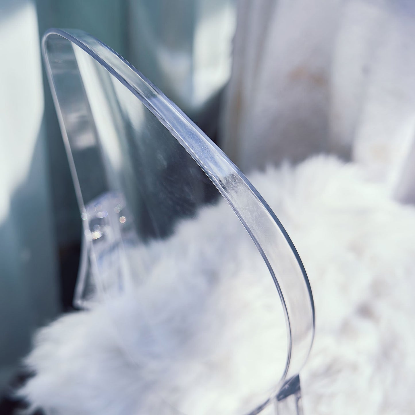 8-Pack Acrylic Ghost Chairs with Oval Back for Banquet Use Clear – Sleek Transparent Armless Accent Chairs for Weddings & Gatherings