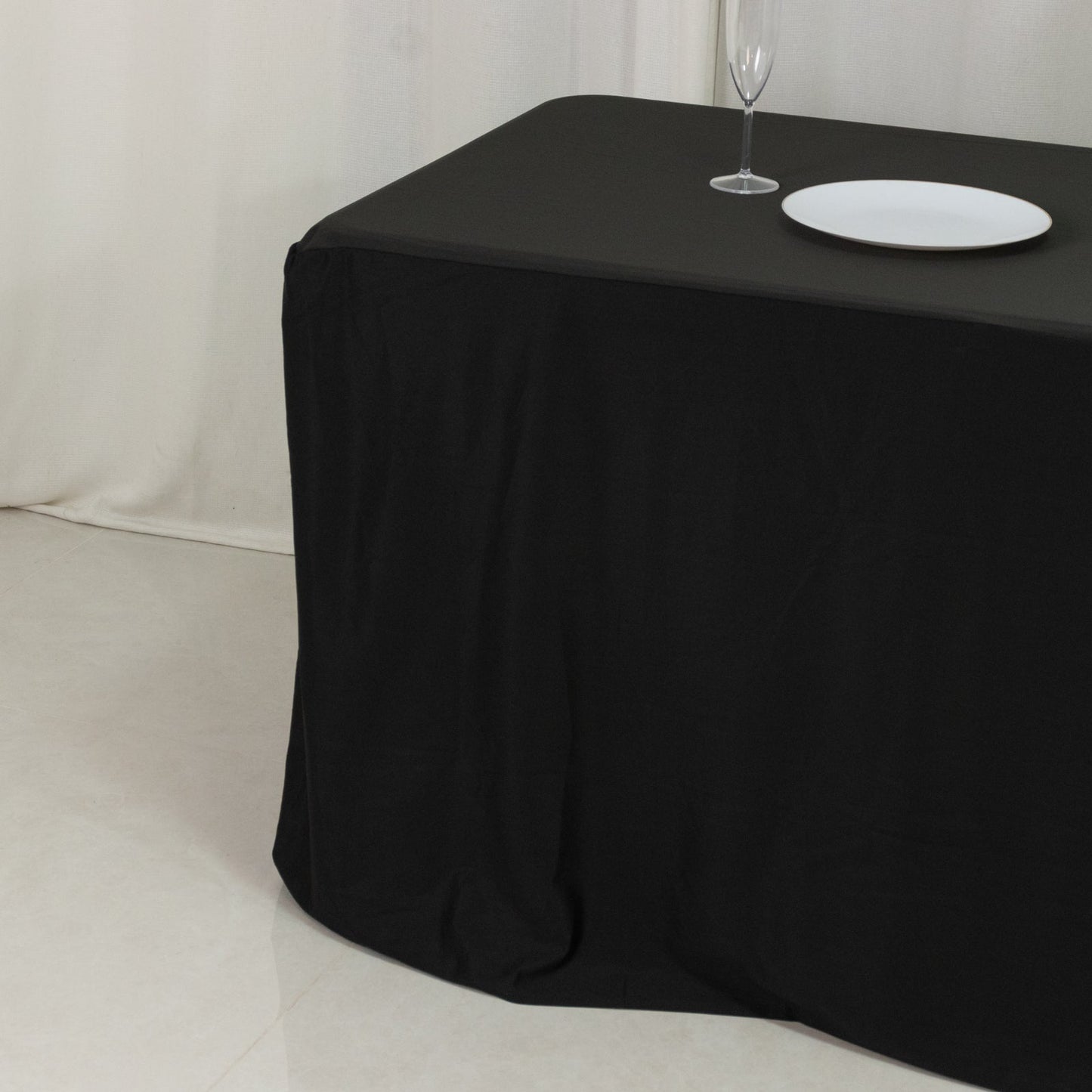 8ft Scuba Rectangular Fitted Tablecloth Black – Wrinkle-Free, Stain Resistant