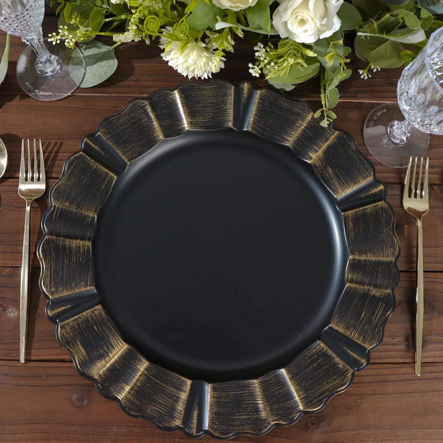 6-Pack Acrylic Plastic Round Charger Plates 13" in Matte Black with Gold Brushed Wavy Scalloped Rim, Decorative Dinner Party Charger Tableware