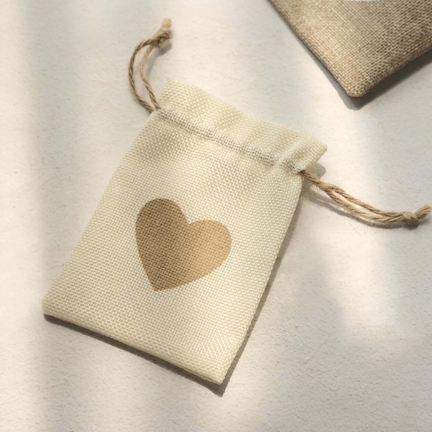 20 Pack 4"x5" Natural Ivory Heart Design Jute Burlap Gift Bags With Drawstring, Rustic Wedding Party Favor Bags