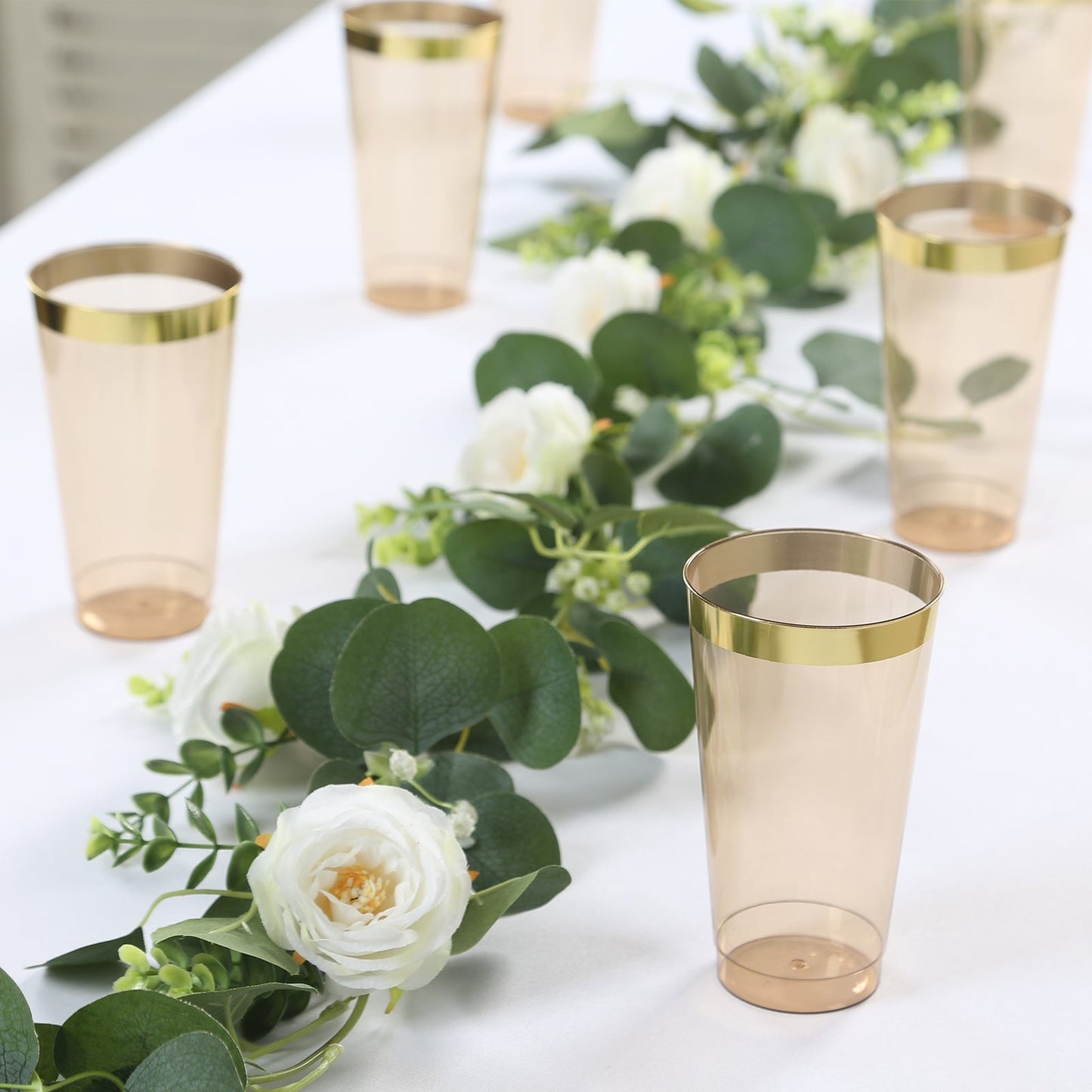 12-Pack Plastic Party Cups Transparent Amber Gold with Gold Rim - Durable Disposable Tumblers for Drinks 17oz 5.5"