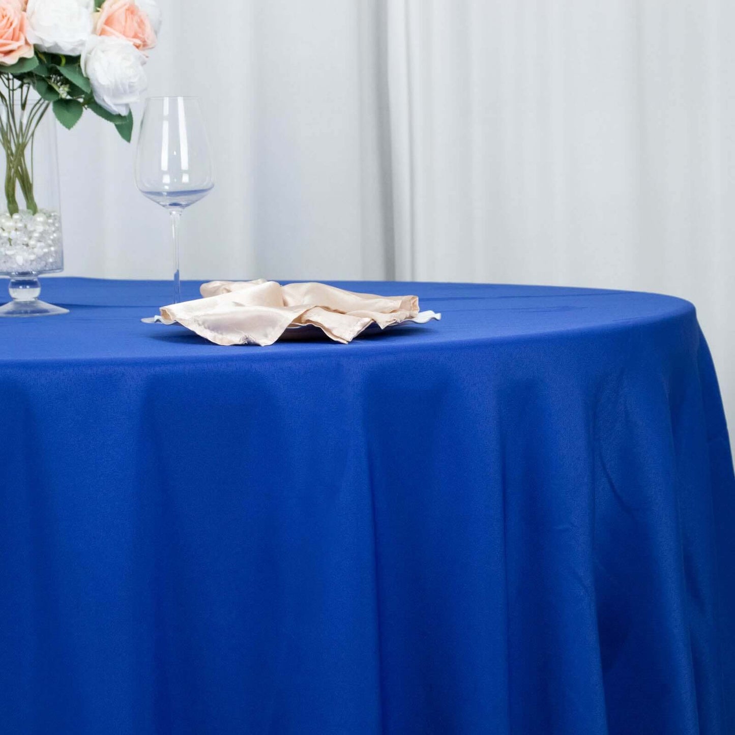 Premium Polyester 120" Round Tablecloth Royal Blue - Seamless 220GSM Wrinkle-Resistant Table Cover