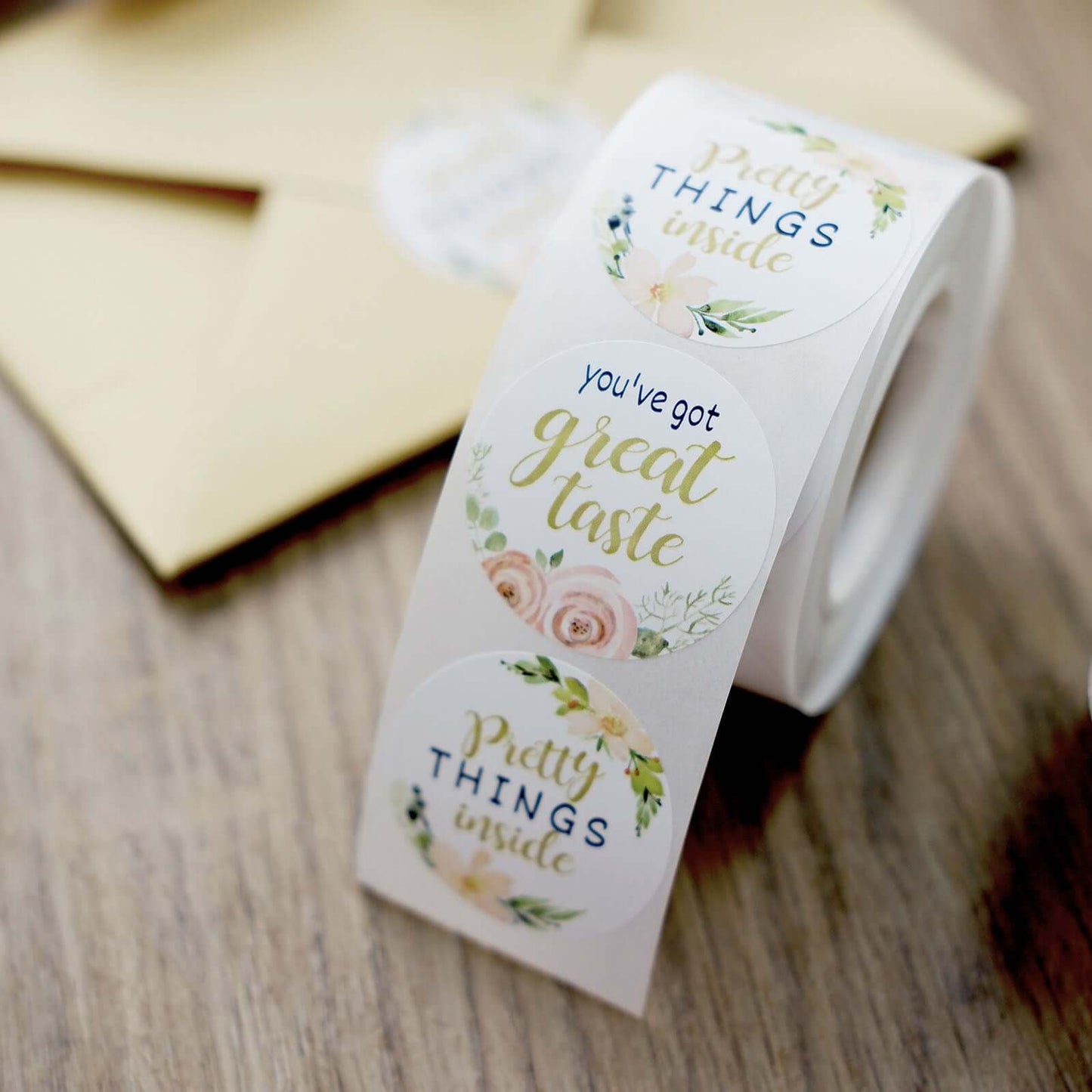 500Pcs 1.5" Thank You Themed Assorted Text Floral Stickers Roll, Labels For DIY Envelope Seal - Round