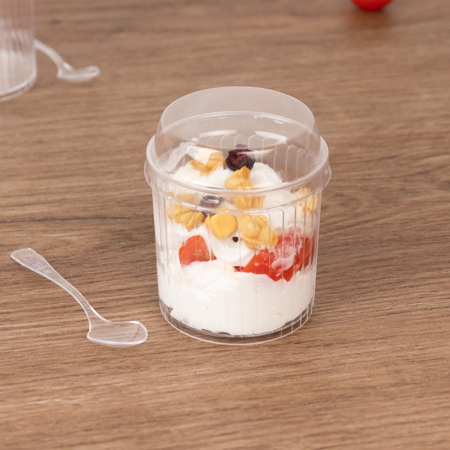24-Pack Plastic Fruit Dessert Cups Ribbed Clear with Lid and Spoon - Ideal for Parfaits 5oz