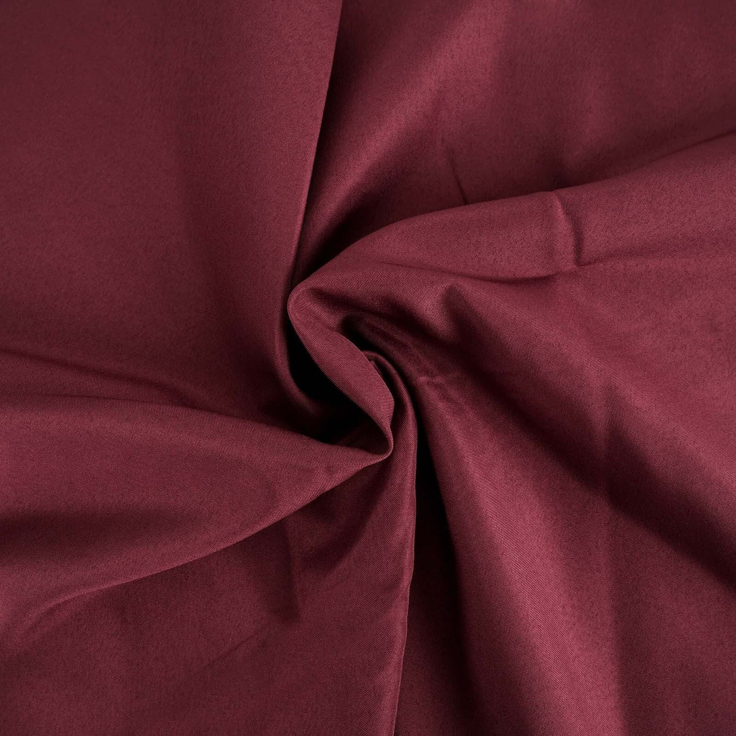 Polyester 70" Round Tablecloth Burgundy - Durable & Wrinkle-Resistant Table Cover