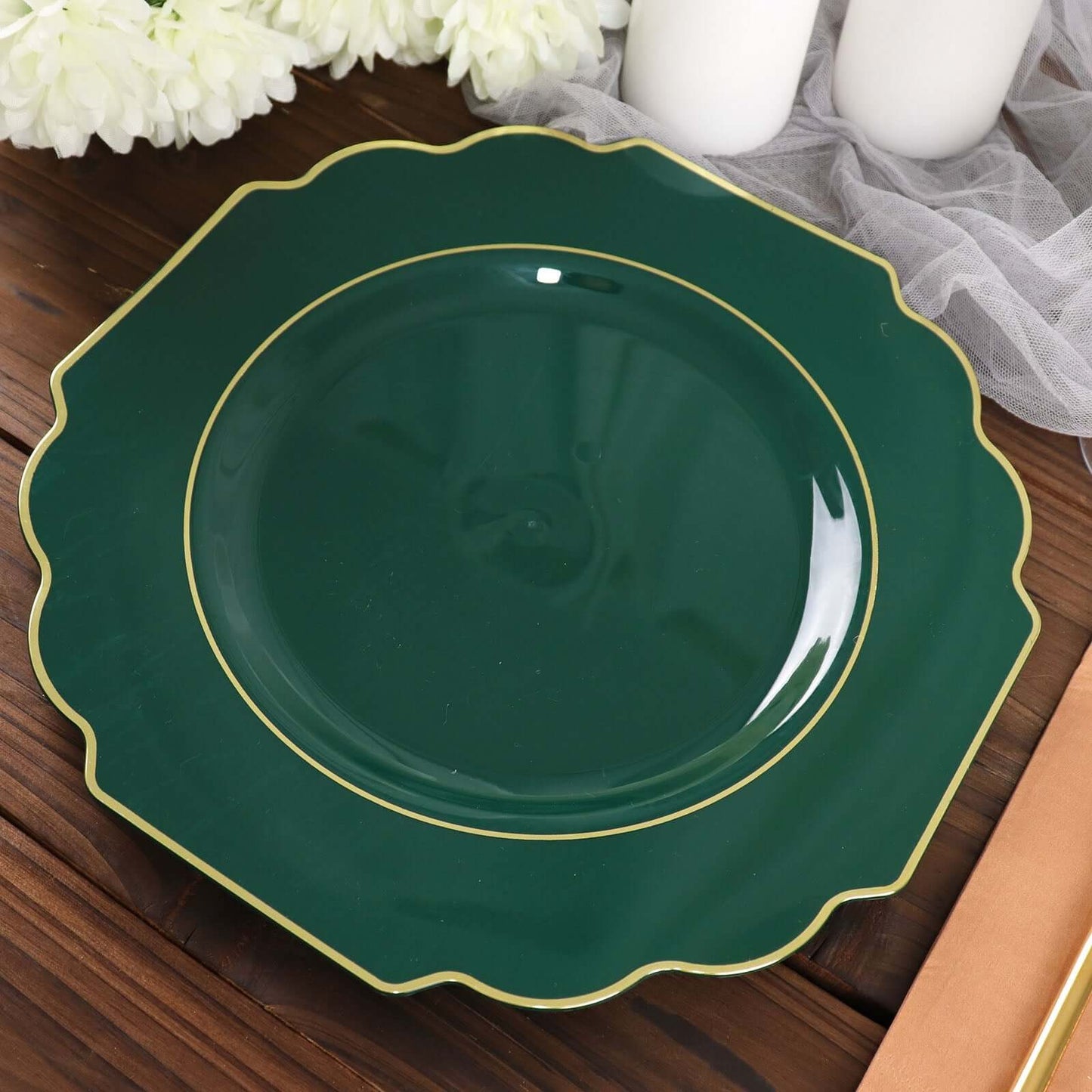 10-Pack Plastic Dinner Plates in Hunter Emerald Green Baroque Design with Scalloped Gold Rim - Heavy Duty Disposable Party Plates 11"