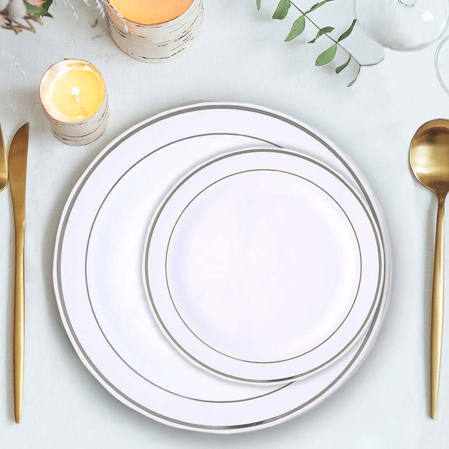 10-Pack Plastic Dessert Plates White with TrÃ¨s Chic Silver Rim - Disposable Plates for Appetizers 6"