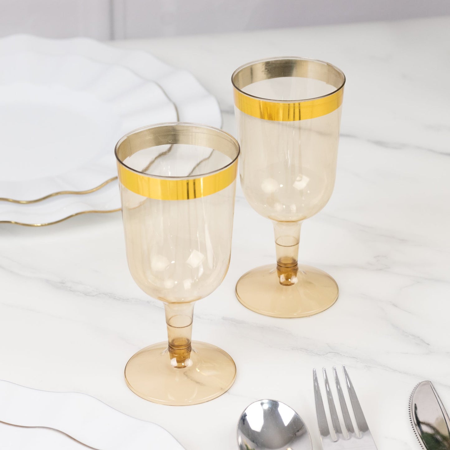 12 Pack Plastic Short Stem Wine Glasses Transparent Gold/Gold Rim - Stylish Disposable Drinkware 6oz