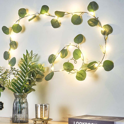 20 LED Vine String Lights Eucalyptus Leaf Design Green Warm White - Battery Operated Home DÃ©cor 7ft