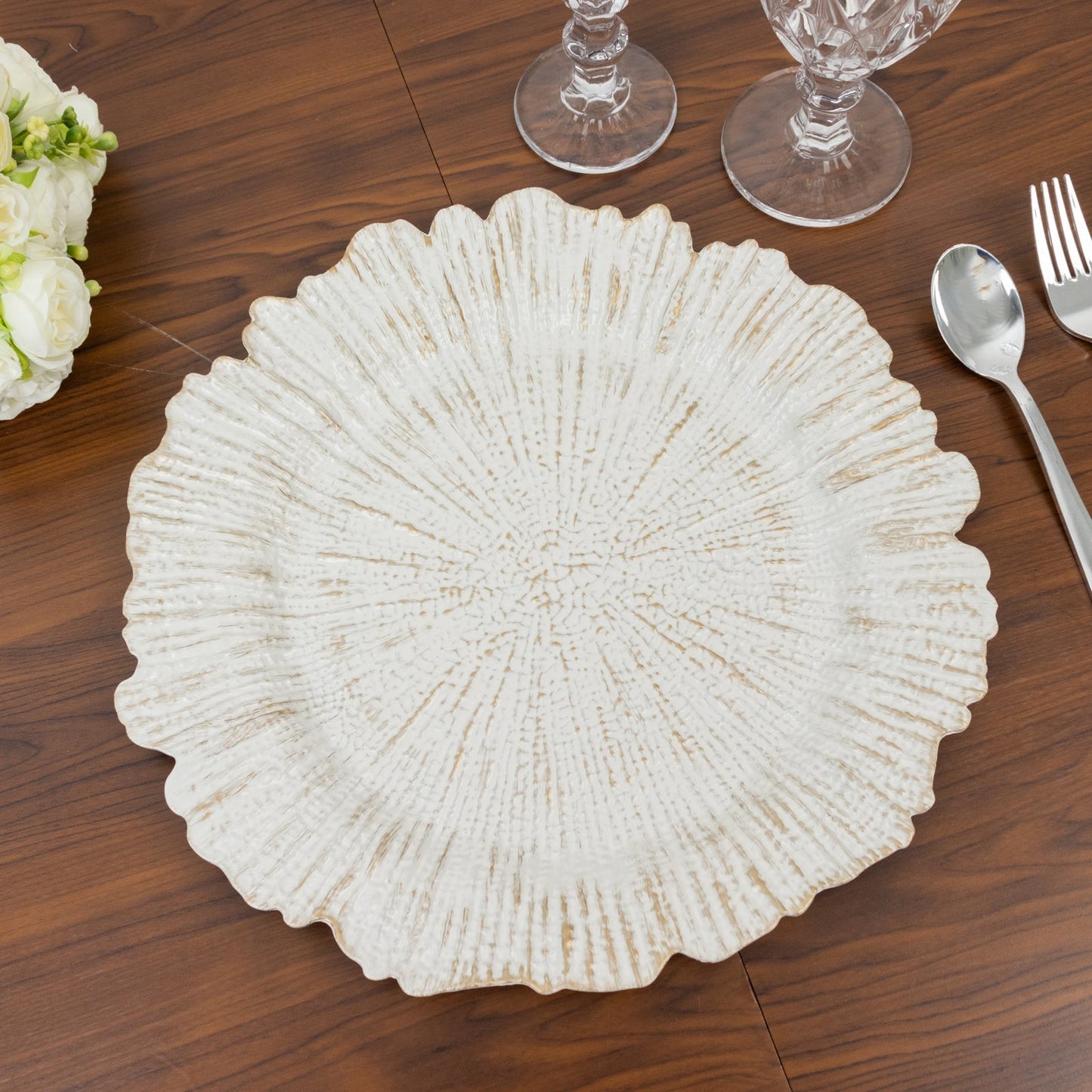 6-Pack Acrylic Plastic Round Charger Plates 13" in Antique White with Reef Design, Dinner Charger Tableware