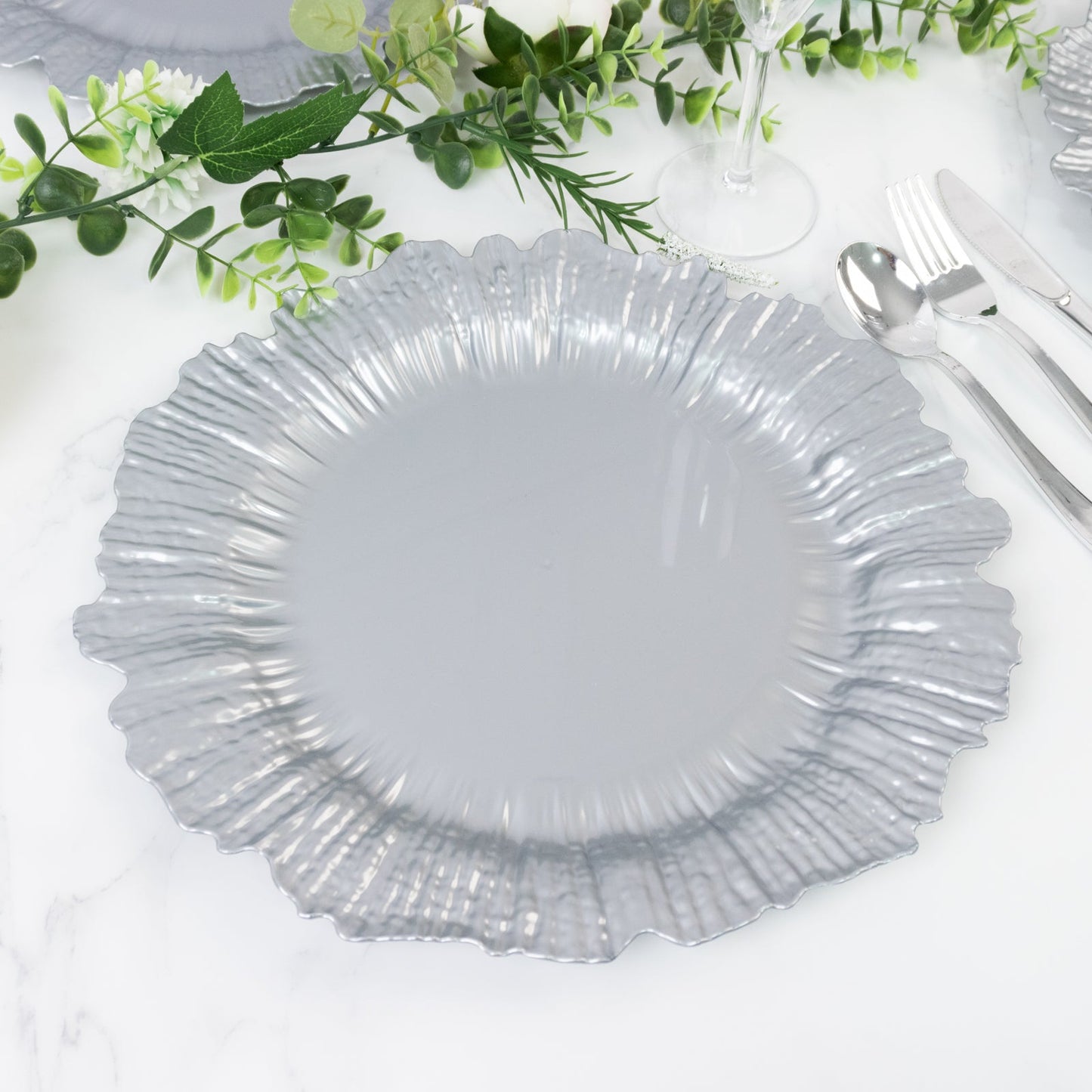 10 Pack Economy Reef Plastic Charger Plates â€“ 13" Silver Dinner Plate Chargers for Weddings, Parties & Catering