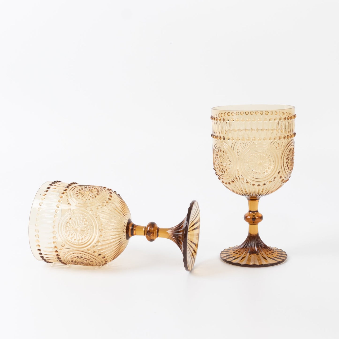 12 Pack Vintage Plastic Wine Goblets â€“ 15oz Reusable Shatterproof Amber Gold Embossed Floral Pattern Drinkware, Decorative Cups