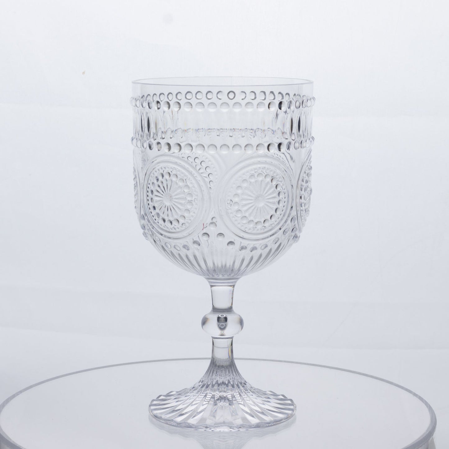 12 Pack Vintage Plastic Wine Goblets â€“ 15oz Reusable Shatterproof Clear Embossed Floral Pattern Drinkware, Decorative Cups