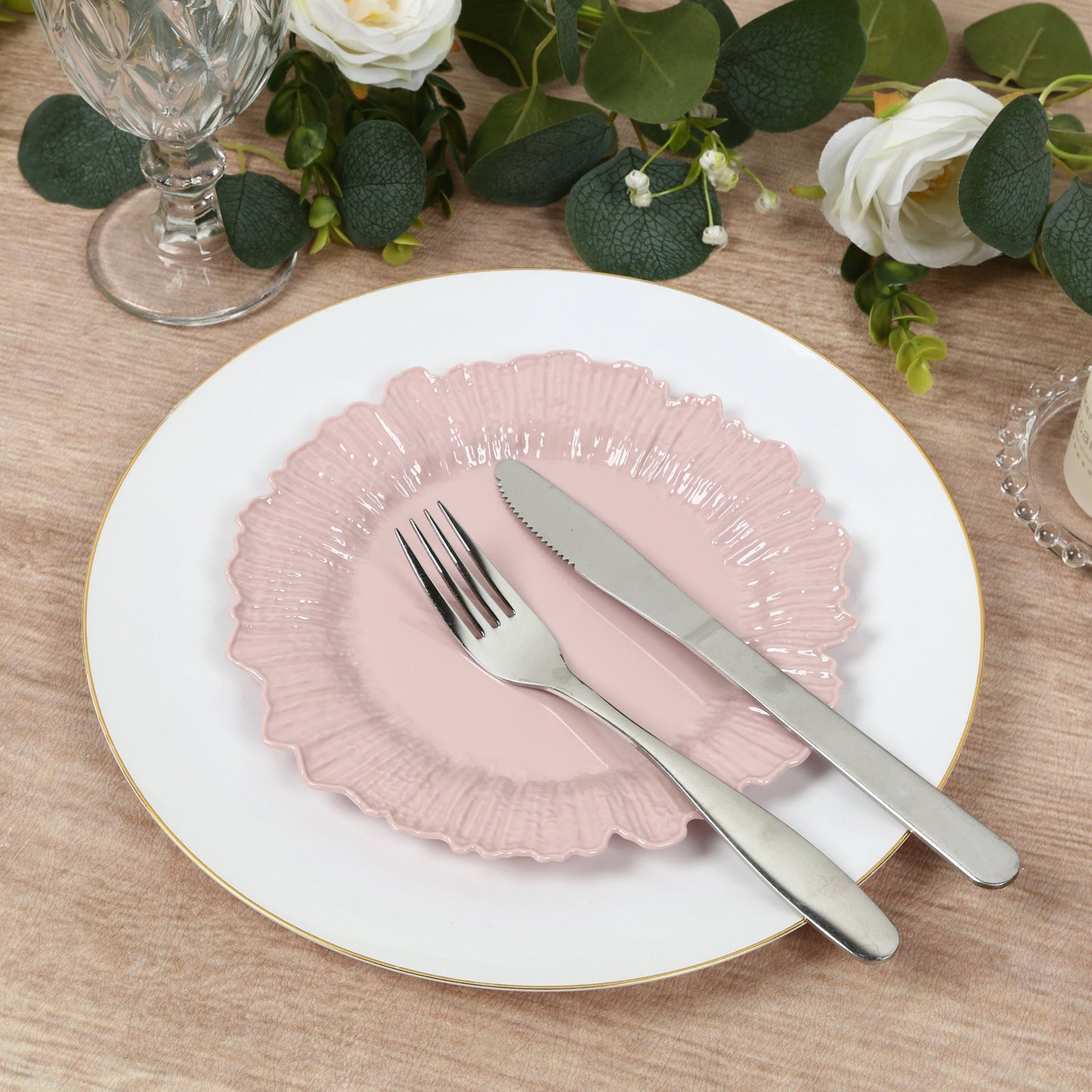 20-Pack 7" Plastic Dessert Plates â€“ Blush Reef Design Appetizer Salad Party Plates â€“ Elegant Disposable Tableware