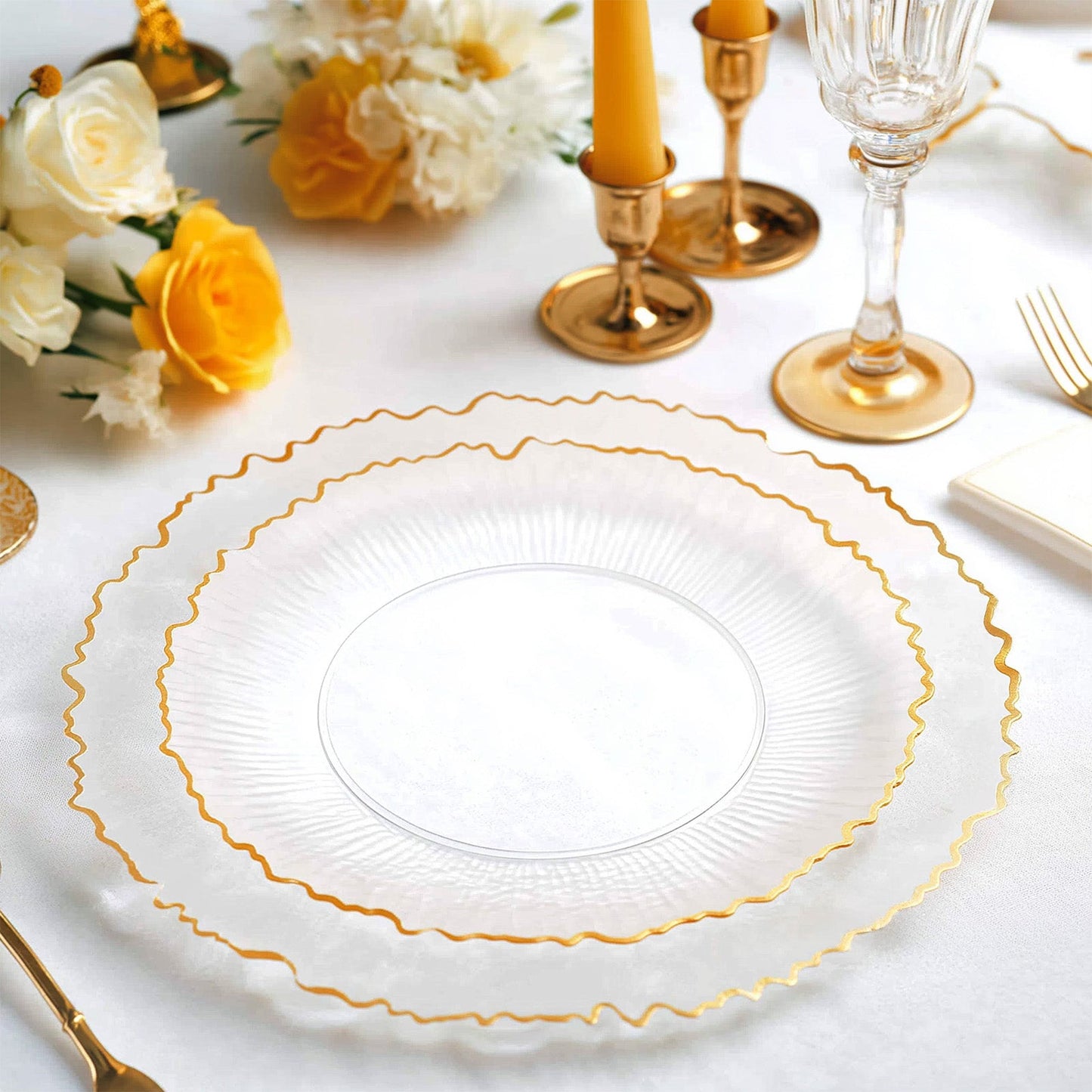 20 Pack 7" Plastic Dessert Plates â€“ Clear Reef Design with Gold Rim, Appetizer and Salad Party Plates â€“ Elegant Disposable Tableware