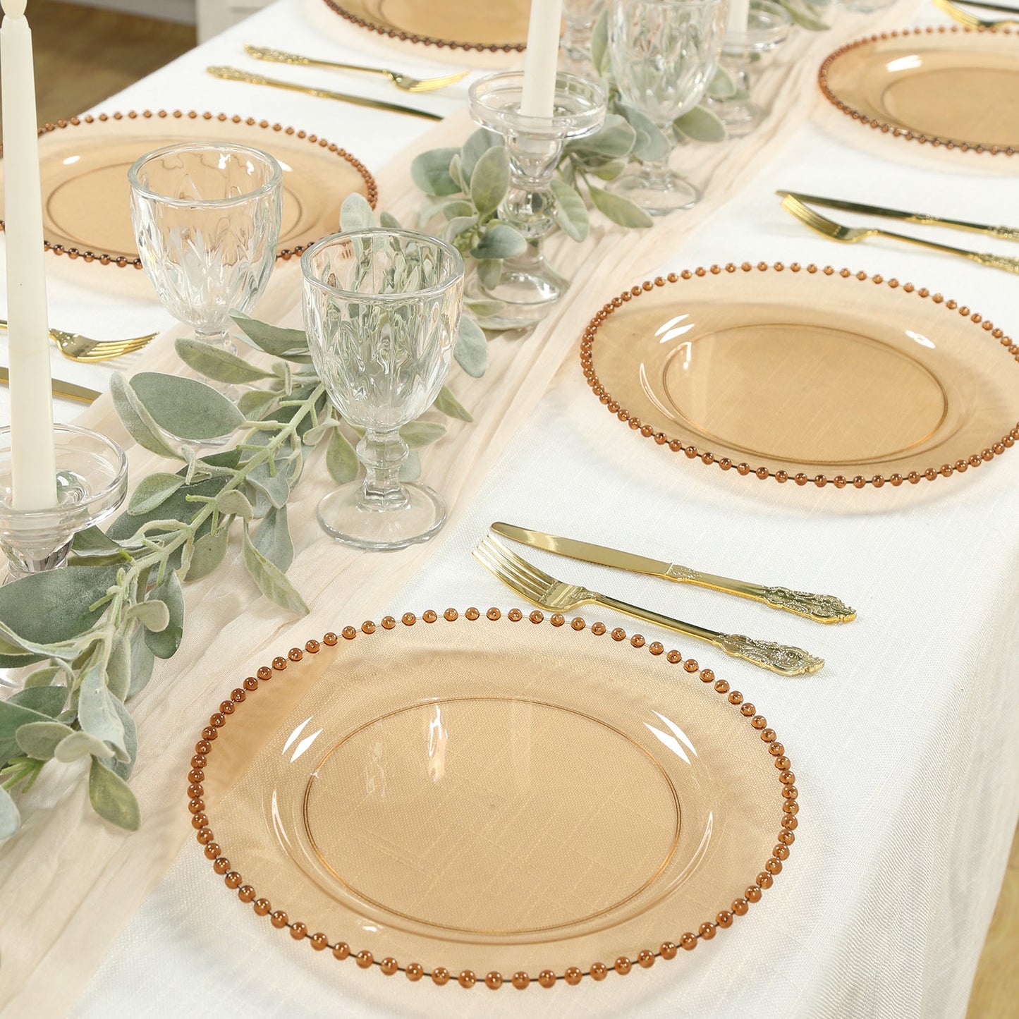 10-Pack Plastic 10" Round Dinner Plates in Amber Gold with Beaded Rim - Disposable Party Plates for Banquets & Festive Occasions