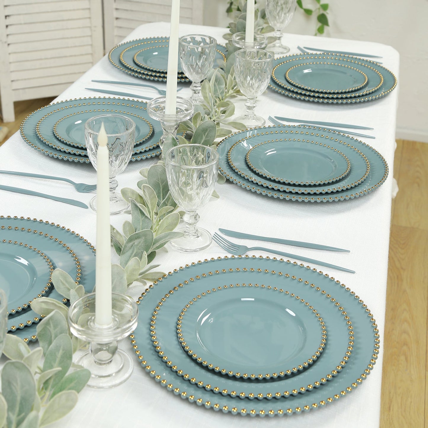 10-Pack Dusty Blue Plastic Dessert Plates â€“ 8" Round with Gold Beaded Rim, Disposable for Parties & Events