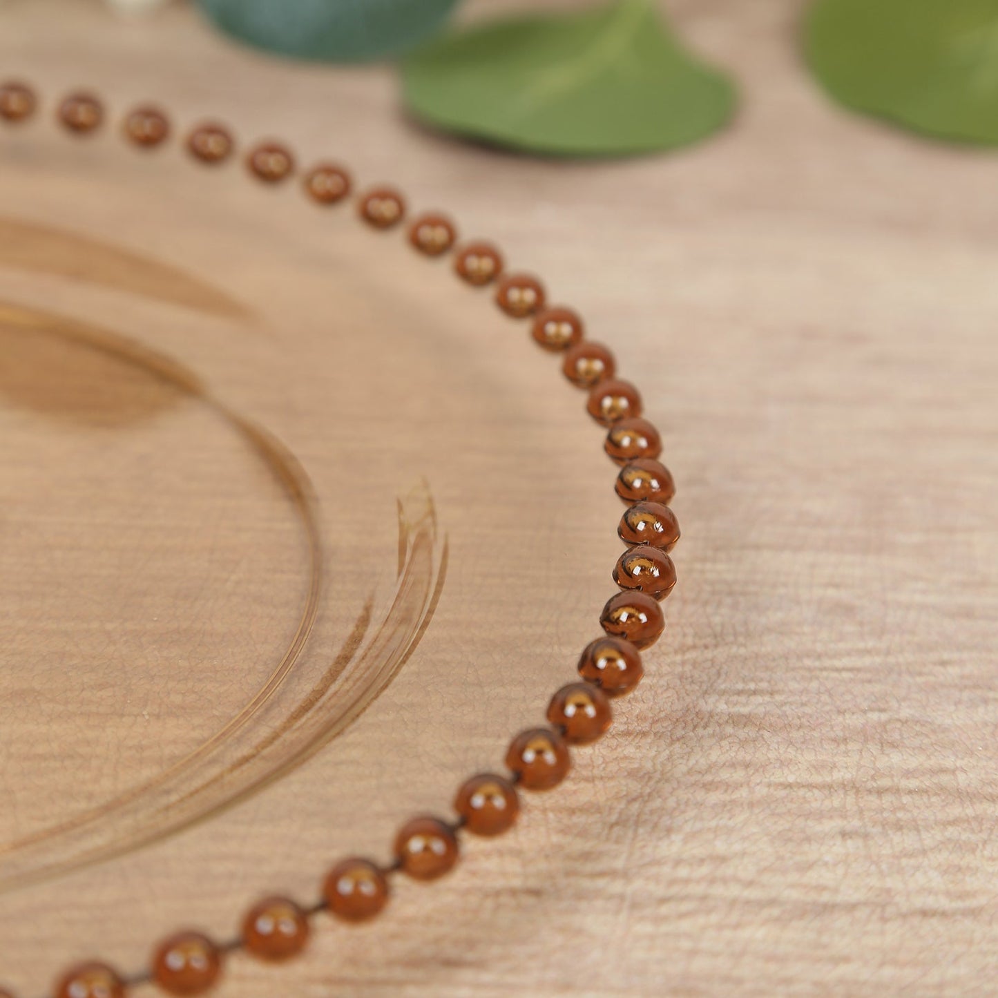 10-Pack Amber Gold Plastic Dessert Plates â€“ 8" Round with Beaded Rim, Disposable for Parties & Events