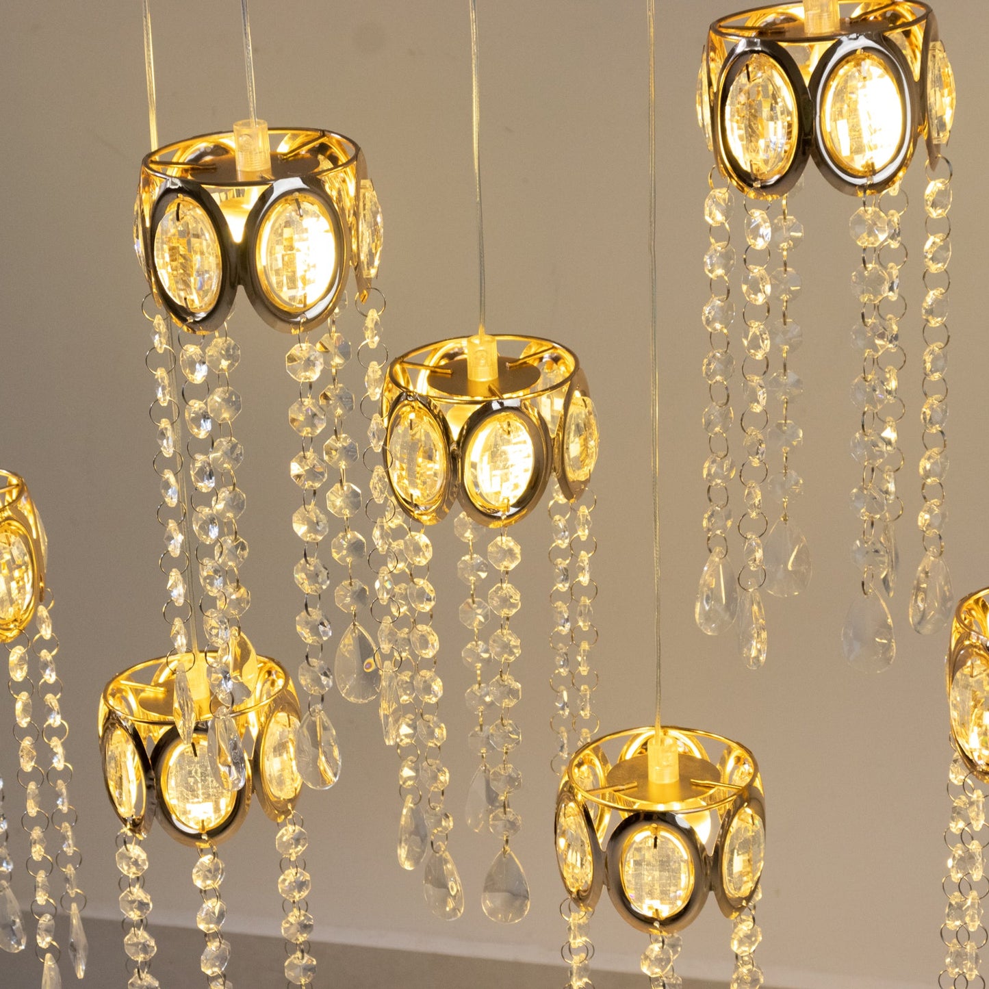 LED Hanging Crystal String Lights â€“ Gold Oval Frame with Teardrop Pendants, Warm White Plug-in Chandelier DÃ©cor