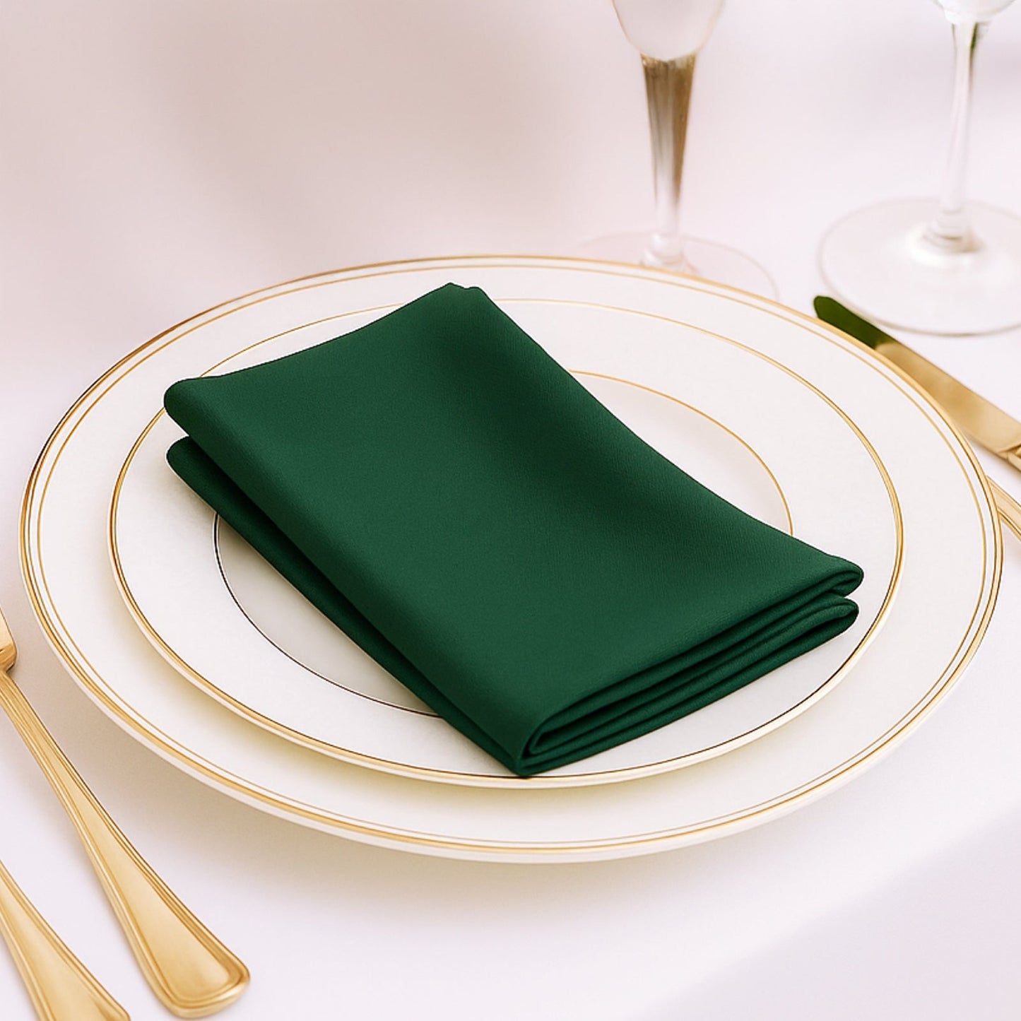 5 Pack Hunter Emerald Green Scuba Napkins â€“ 17"x17", Wrinkle-Free & Stain Resistant Cloth Napkins