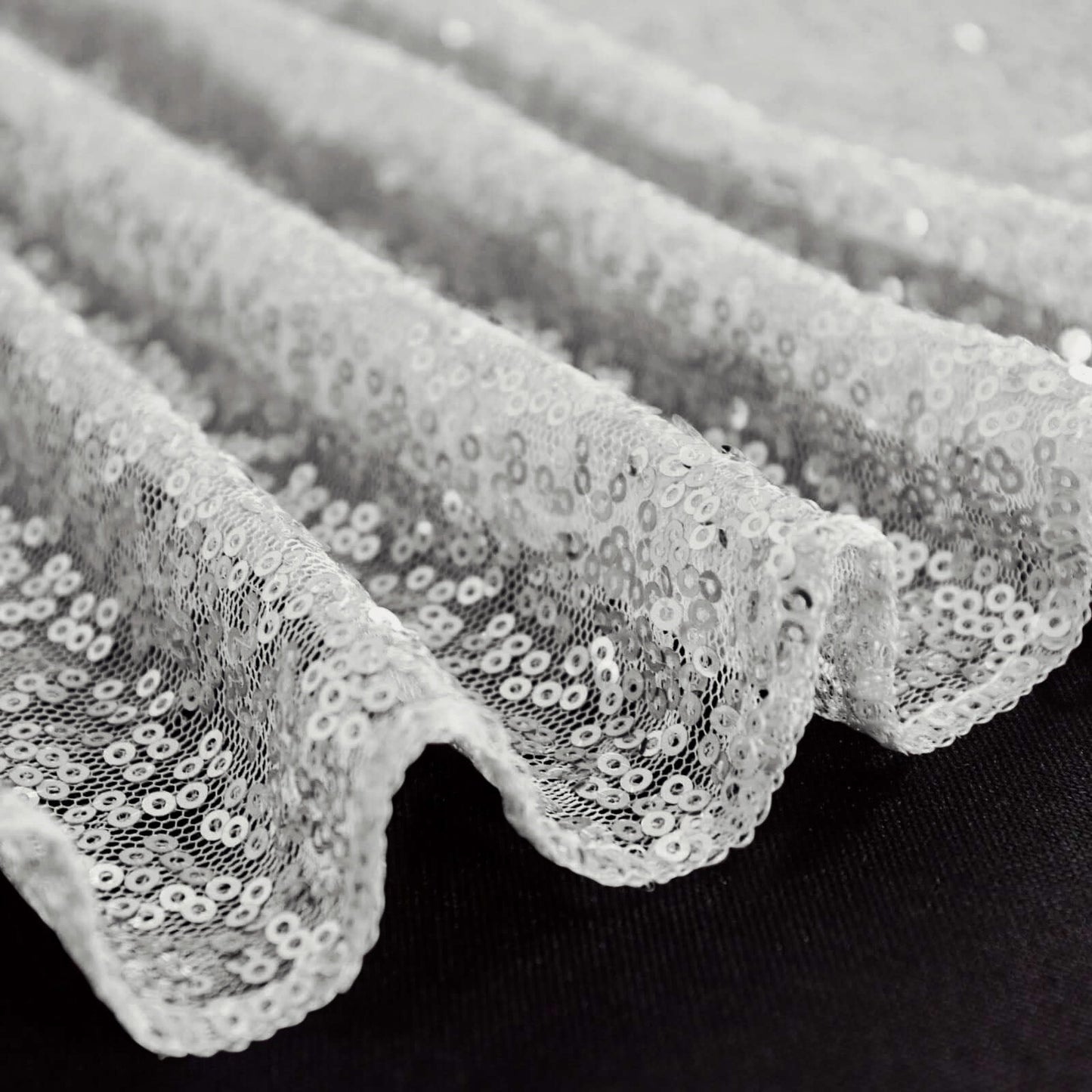 Sequin 60"x126" Rectangle Tablecloth Silver - Glittering Finish Table Cover