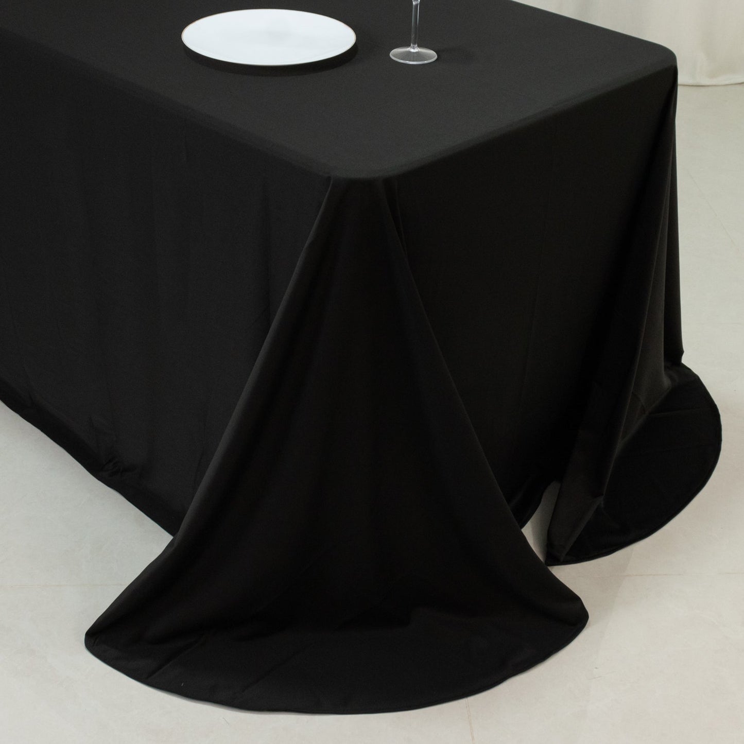 Scuba Rectangular 90"x156" Tablecloth Black with Rounded Corners â€“ Seamless, Wrinkle Free & Stain Resistant Table Cover