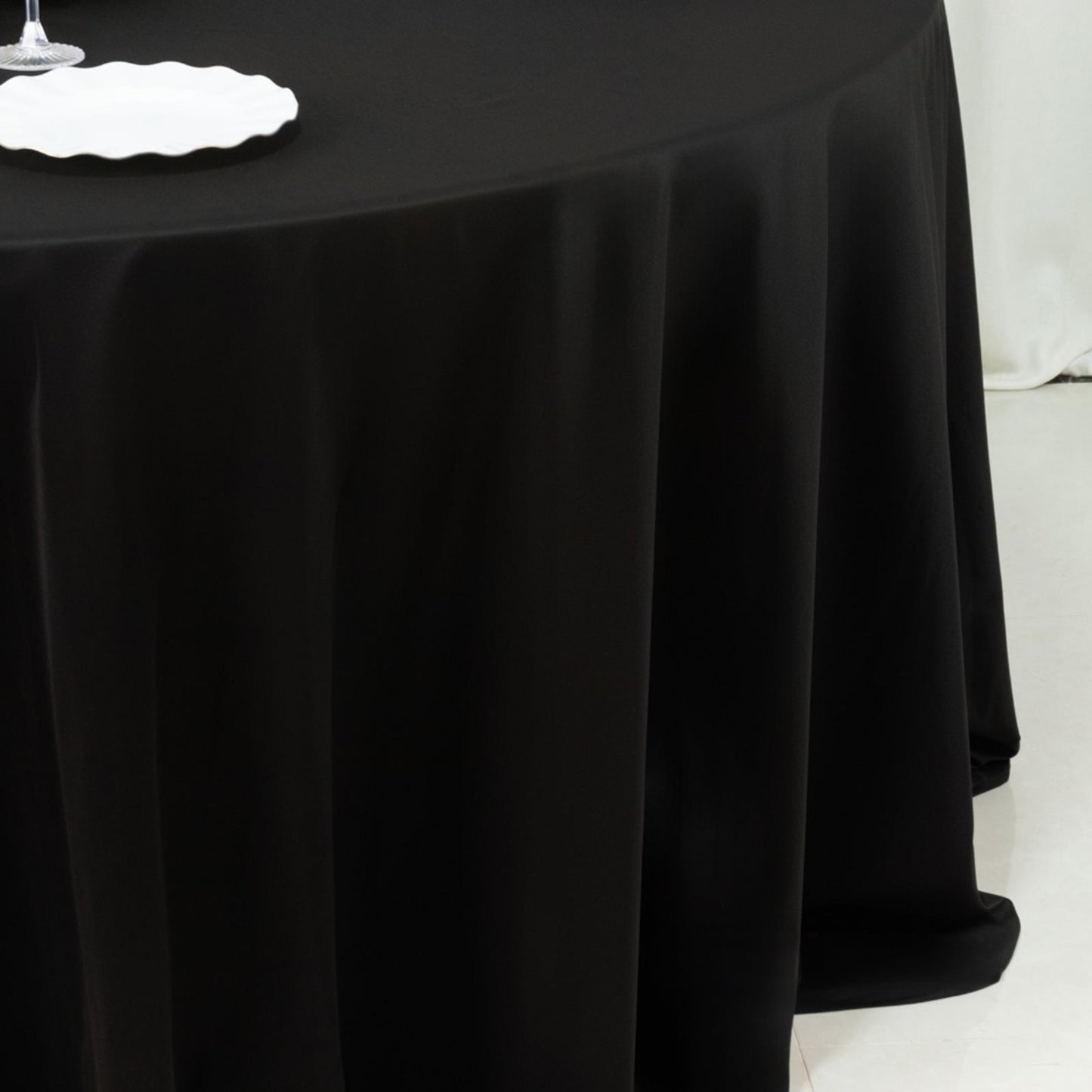 Fire Retardant Scuba Tablecloth â€“ 120" Round Black, Wrinkle Free, Stain Resistant, Seamless Polyester Cover