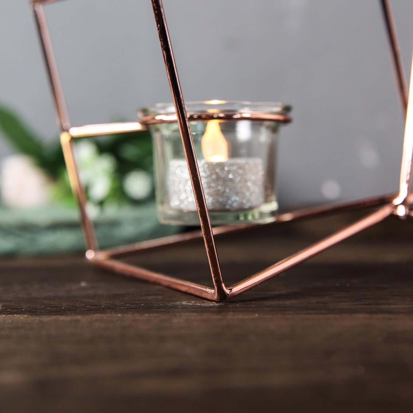 Set of Metal Candle Holders Linked Geometric Design Rose Gold - Chic Votive Glass Decor for Events & Gatherings 9"