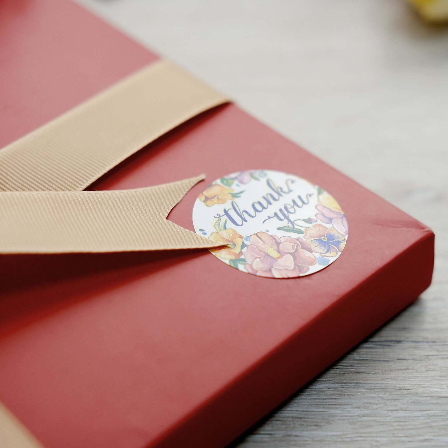 500Pcs 1.5" Thank You Tropical Colorful Floral Stickers Roll, Labels For DIY Envelope Seal - Round