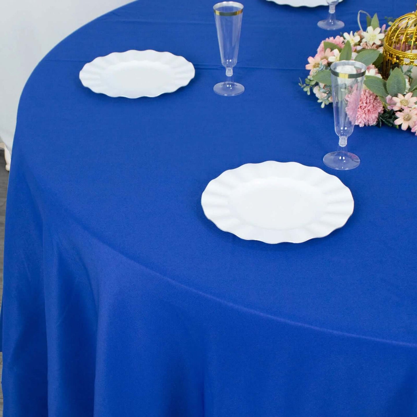 Premium Polyester 120" Round Tablecloth Royal Blue - Seamless 220GSM Wrinkle-Resistant Table Cover
