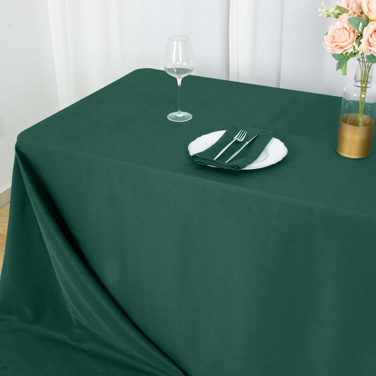 Premium Polyester 90"x156" Rectangle Tablecloth Hunter Emerald Green - Seamless 220GSM Stain-Resistant Table Cover