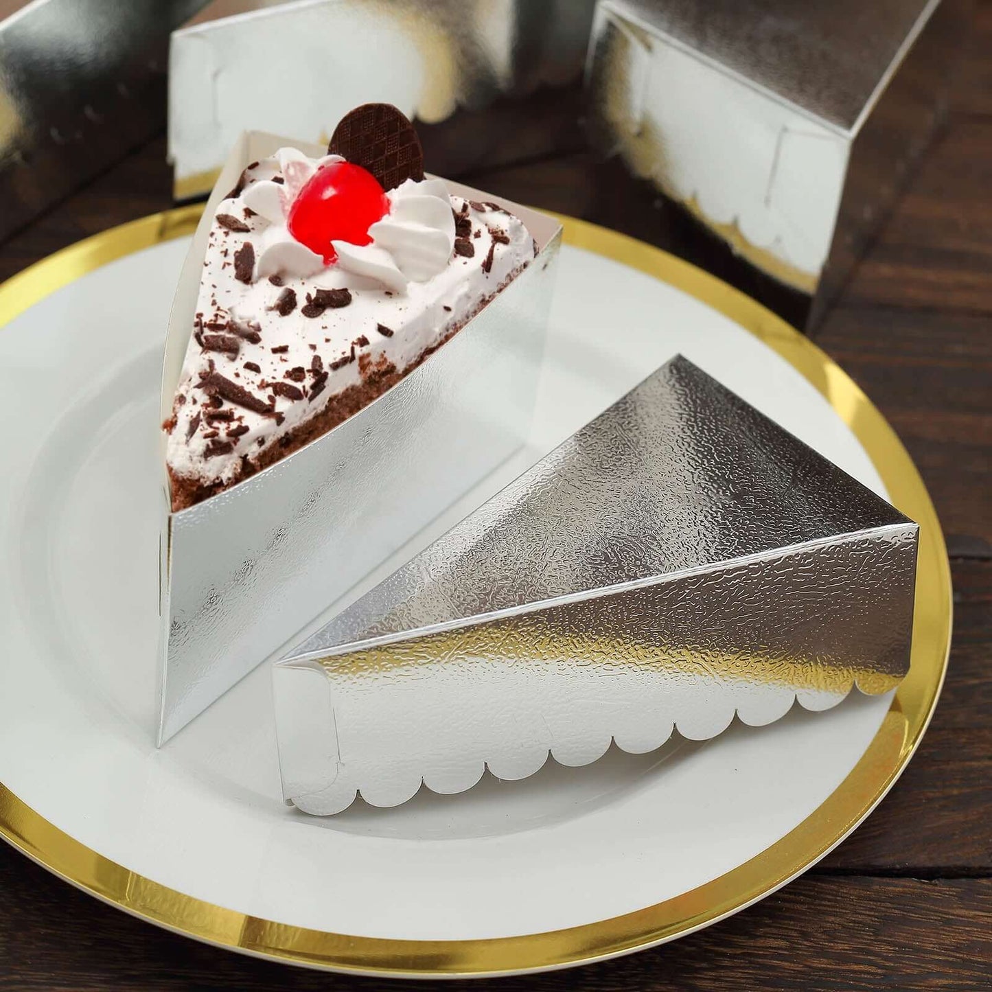 10-Pack Cardstock Triangle Cake Slice Boxes Metallic Silver with Scalloped Top - Decorative Takeaway Dessert Containers for Pie Snacks & Party Favors 5"x3"