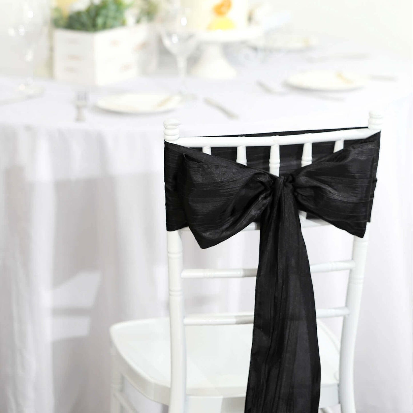 5 Pack Taffeta 6"x106" Chair Sashes Black Accordion Crinkle Texture - Stylish Decor for Weddings & Gatherings