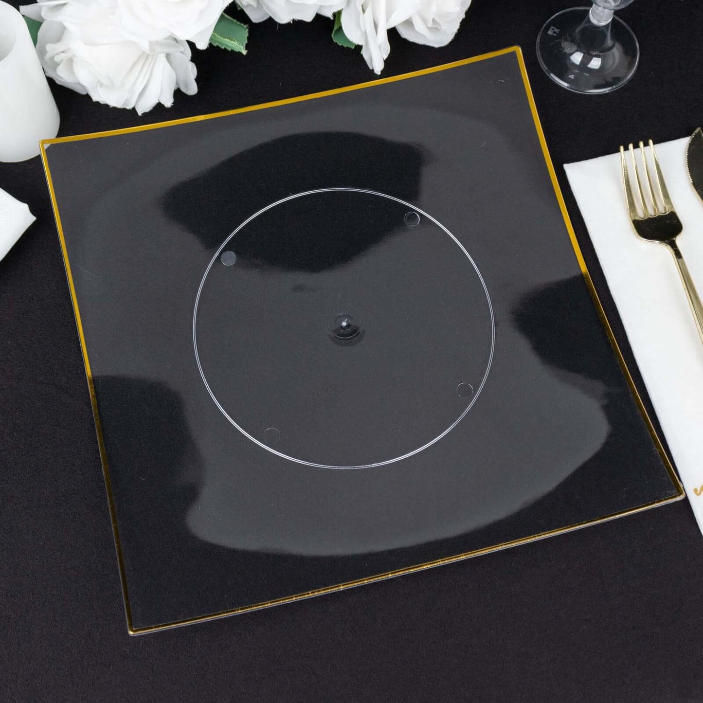 10-Pack Plastic 10" Square Dinner Plates in Clear Concave Style with Gold Rim - Modern Disposable Party Plates