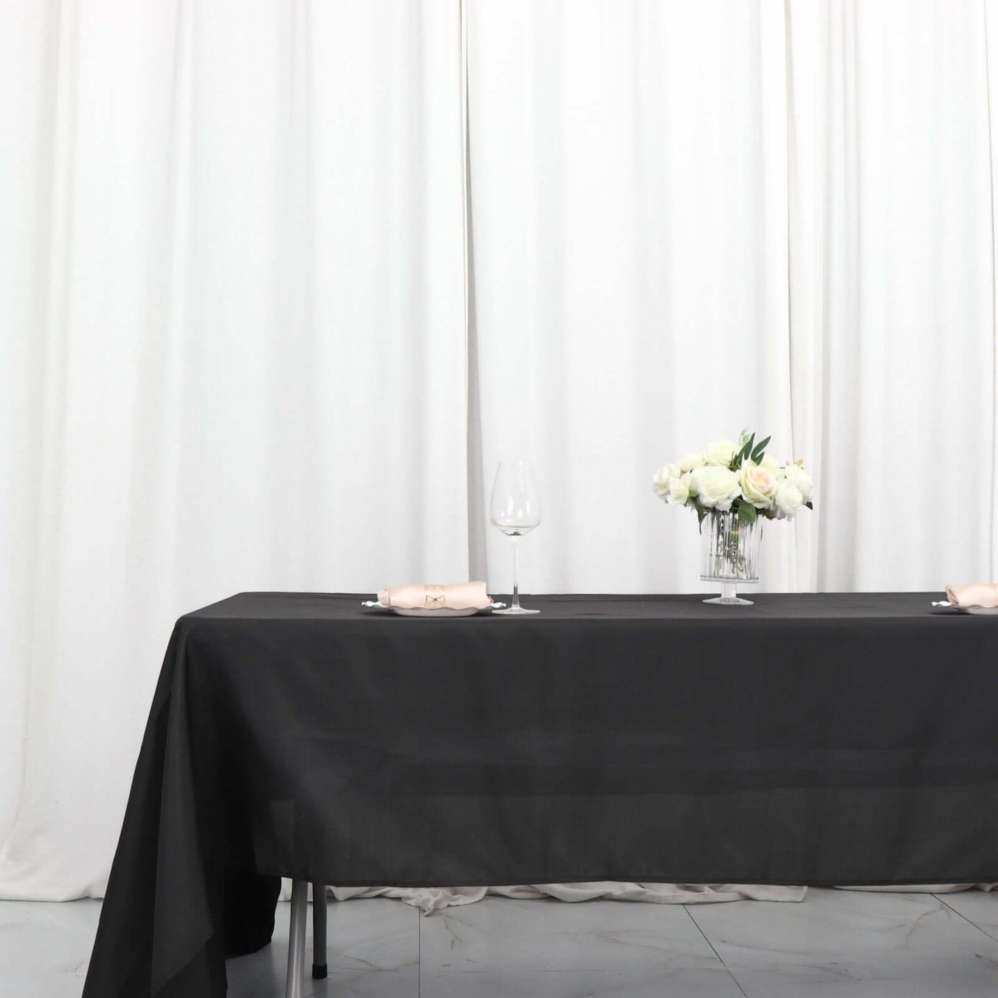 Polyester 60"x126" Rectangle Tablecloth Black - Wrinkle-Resistant Table Cover for Weddings & Parties