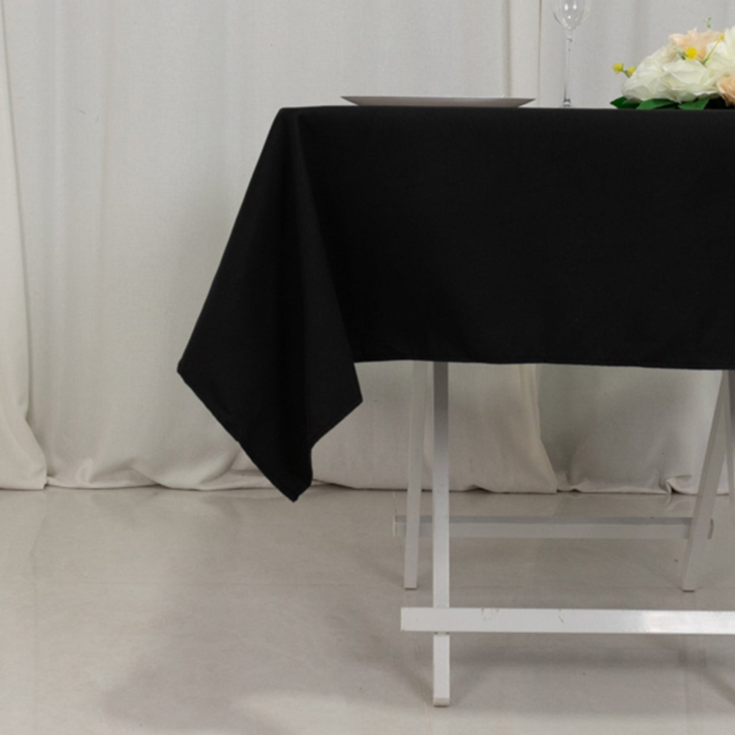 Cotton Blend 54"x54" Square Tablecloth Black - Wrinkle-Resistant Finish for Modern Table Settings