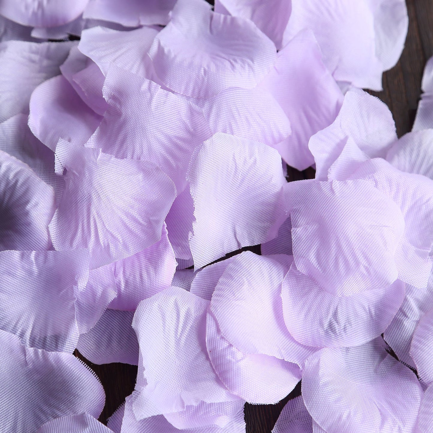 500-Pack Rose Petals Round Design Lavender Lilac Silk Confetti - Decorative Scatters for Tables and Floors