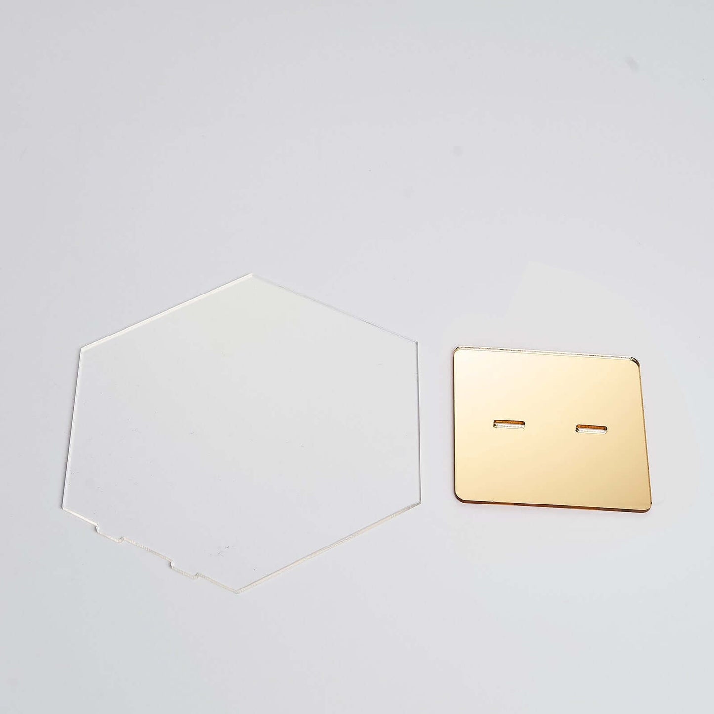 5-Pack Acrylic Table Sign Holders Hexagon Design Clear/Gold - Ideal for Modern Event Centerpieces 5"