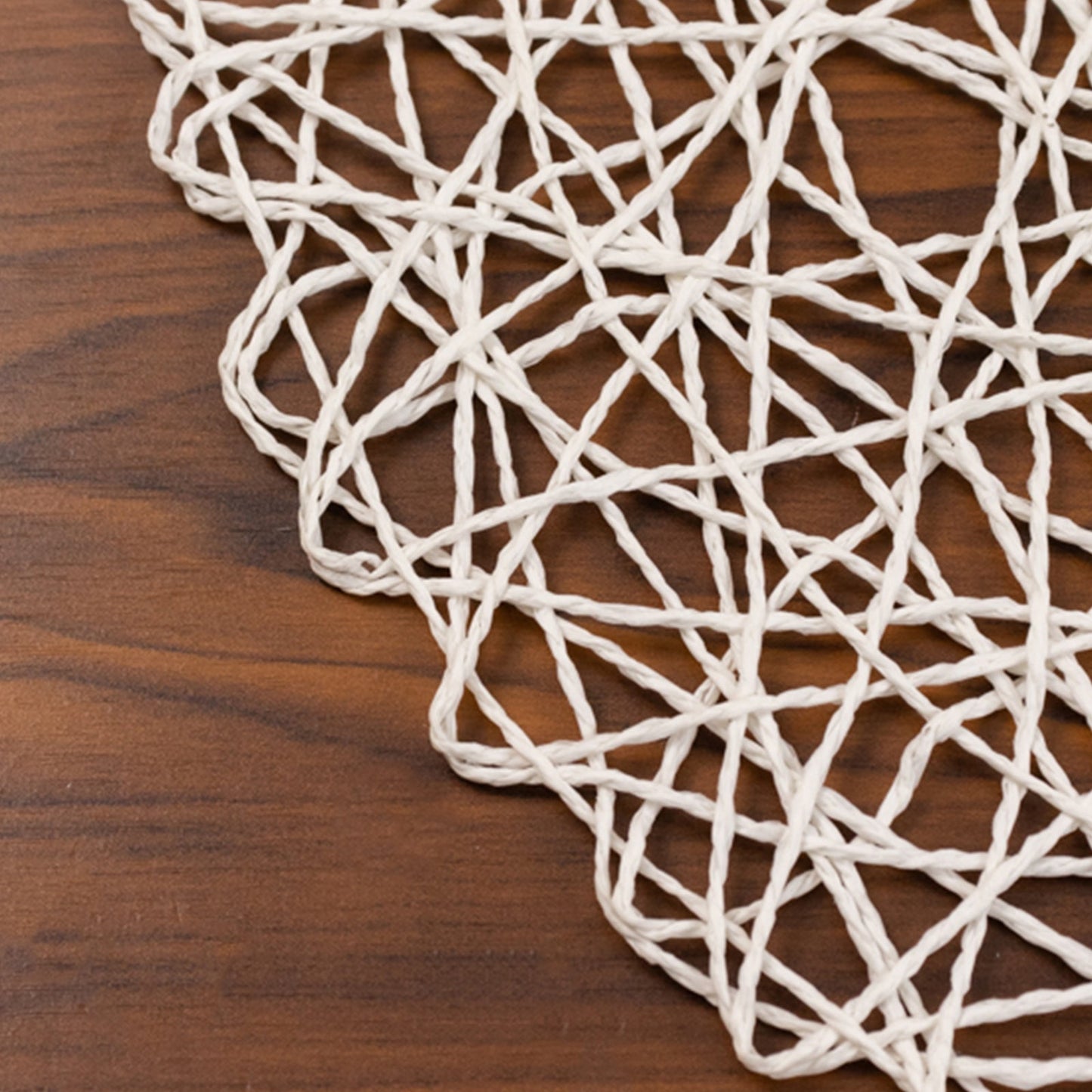 6-Pack Table Placemats Woven Fiber Design White Round - Disposable Mats for Dining and Events 15"