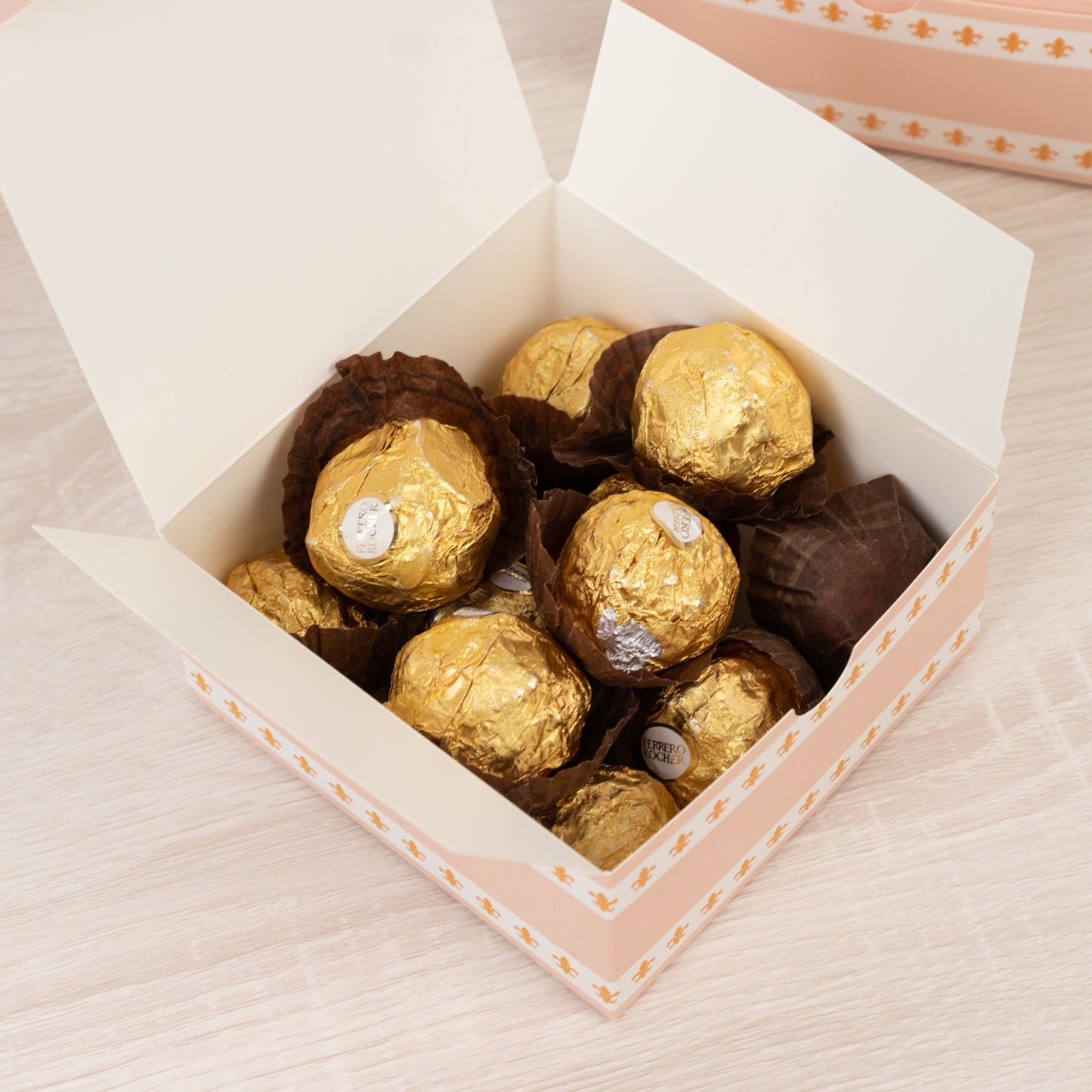 25-Pack Gift Boxes Vintage Rose Floral â€“ Dusty Rose Cardstock Favor Boxes for Cookies, Candies, and Mini Keepsakes - 4"x4"x2"