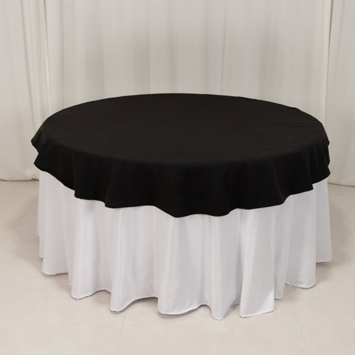 Cotton Blend 70" Round Tablecloth Black - Wrinkle-Resistant Table Cover