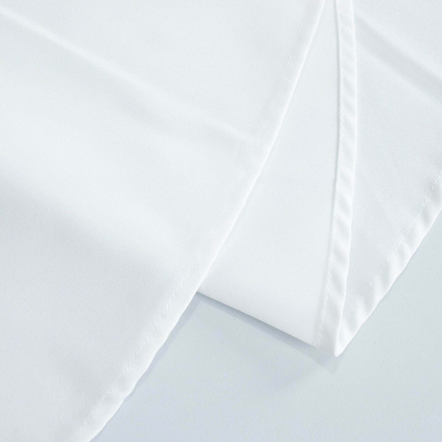 Premium Polyester 70" Round Tablecloth White - Stain and Wrinkle-Resistant 220GSM Table Cover for Weddings & Events