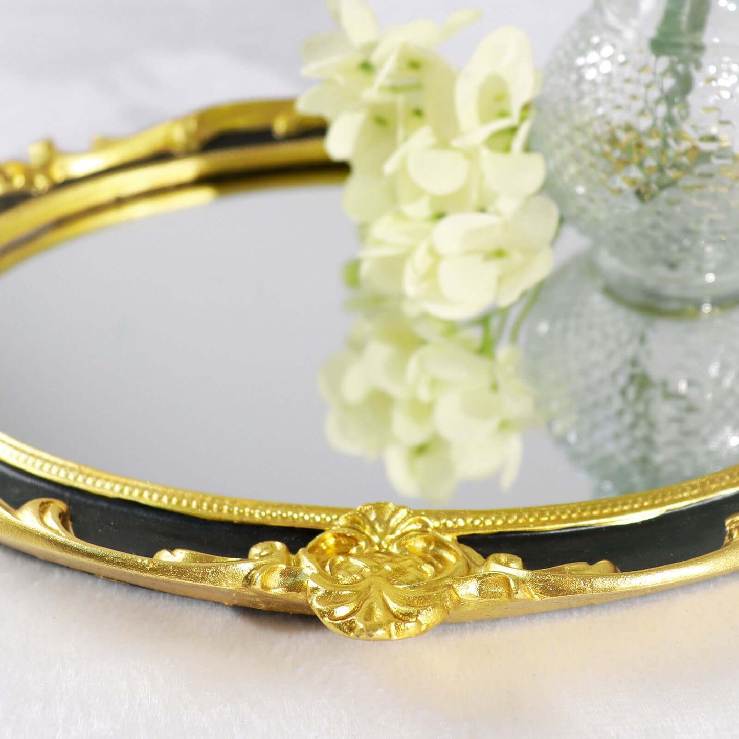 Resin Mirrored Vanity Oval Serving Tray 14"x10" in Black with Metallic Gold Baroque Design, Stylish Decorative Vanity Tray Centerpiece