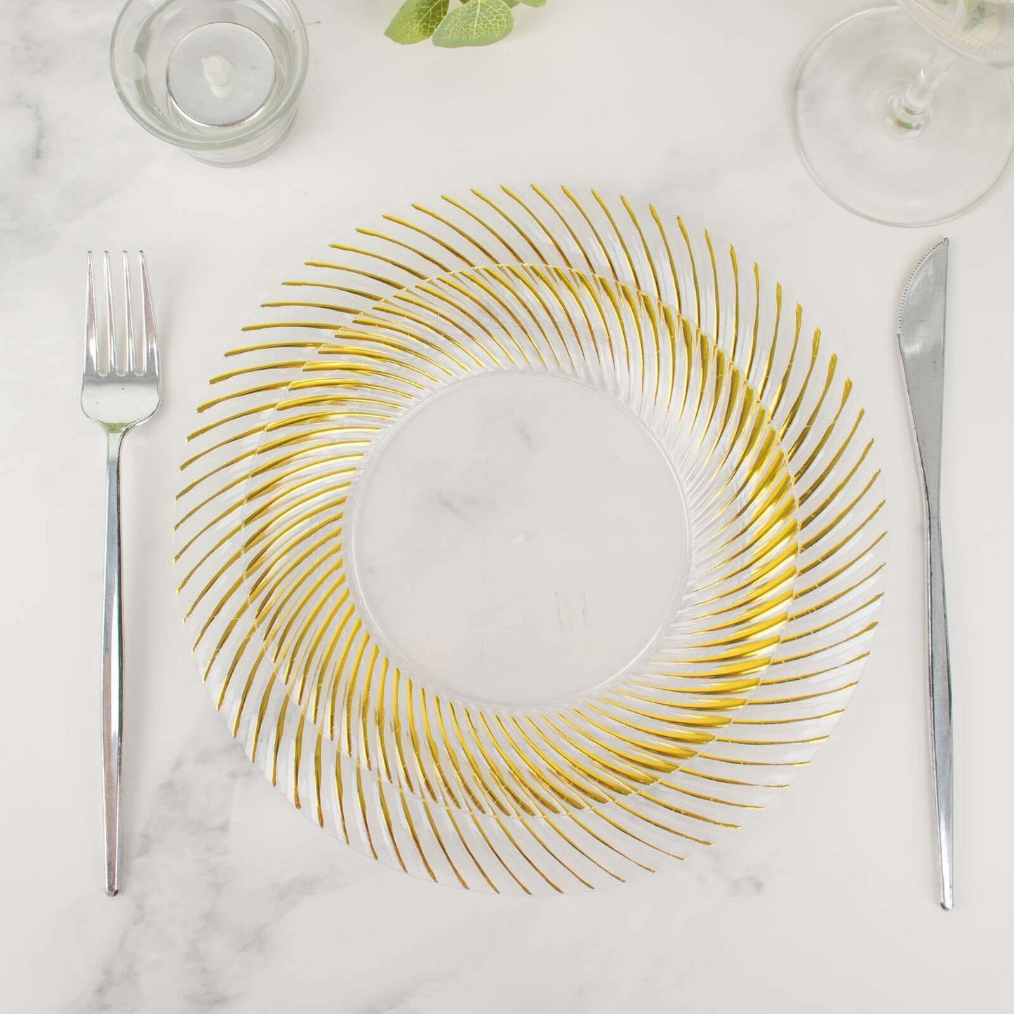 10-Pack Plastic 7" Round Dessert Plates in Clear with Gold Swirl Rim