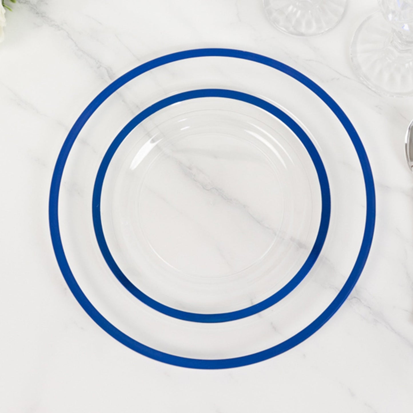 10-Pack Plastic 7" Round Appetizer Plates in Clear with Blue Rim - Sleek Disposable Salad Plates for Banquets & Special Occasions