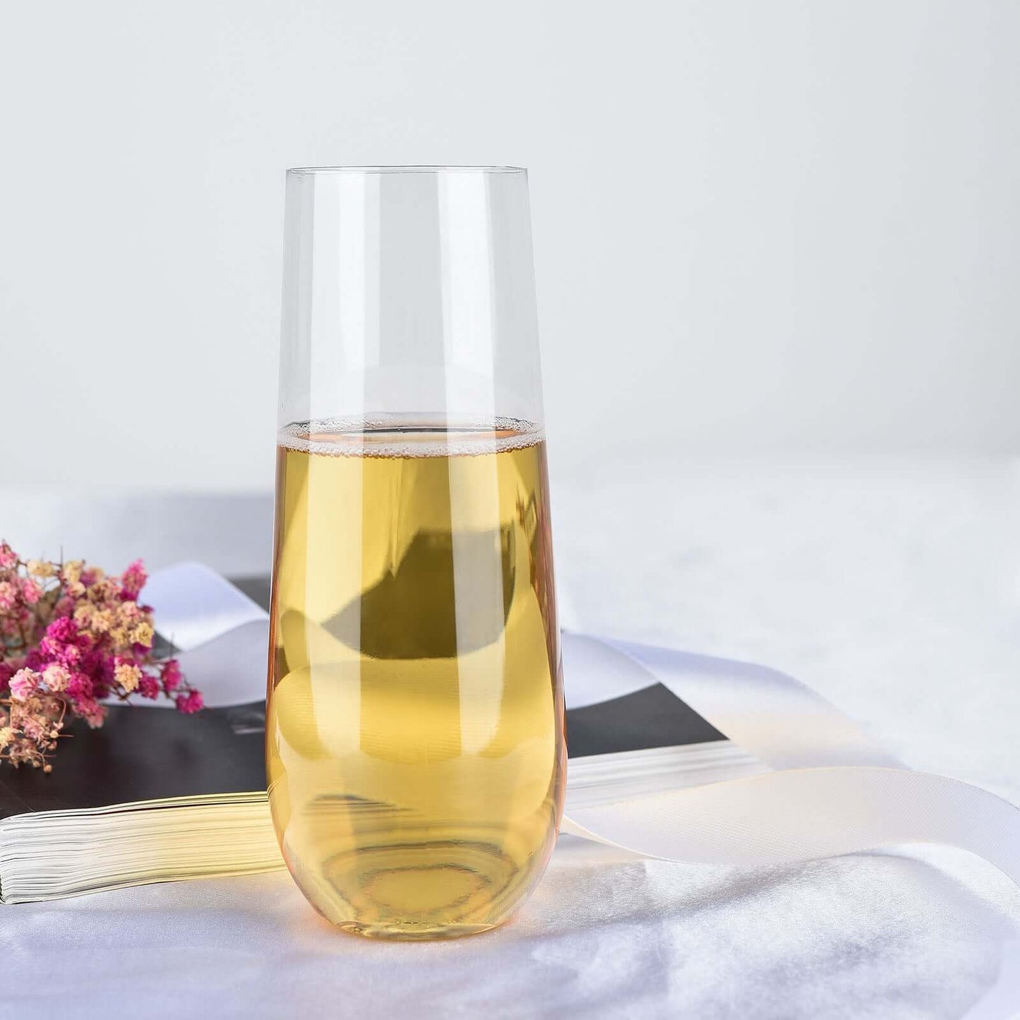 6 Pack Plastic Champagne Glasses in Clear, Reusable Lightweight Champagne Flutes 9oz