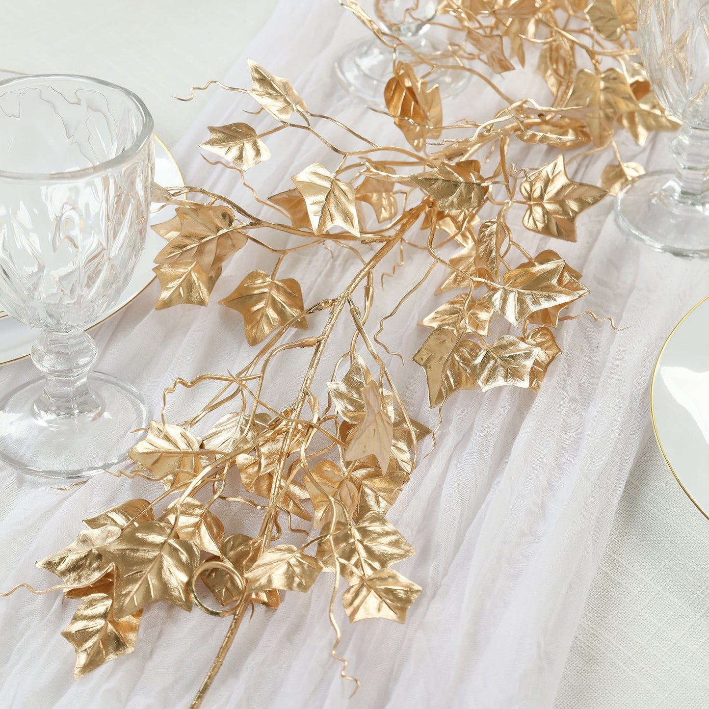 6.5ft Metallic Gold Artificial Ivy Leaves Garland - Hanging Vine for Table, Arch & Backdrop Decor