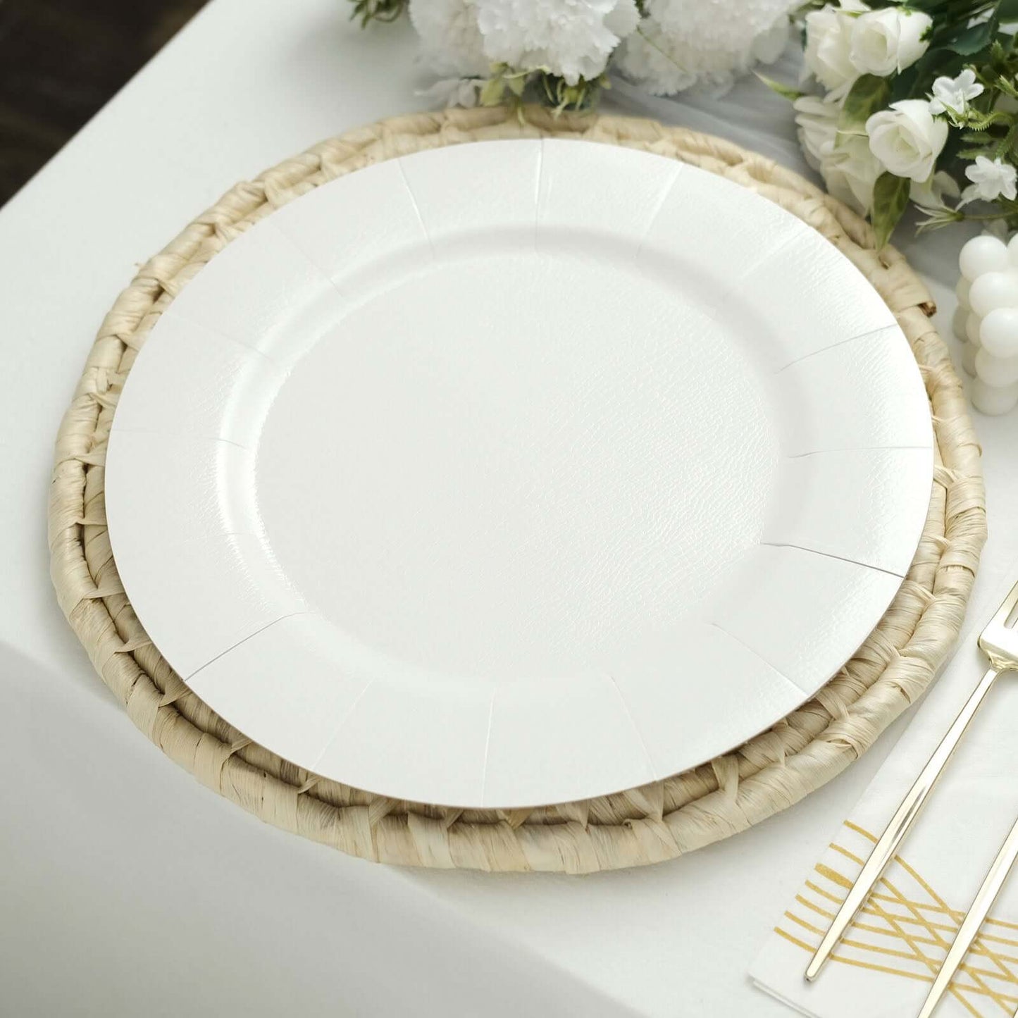 10-Pack Disposable Round Charger Plates in White with Leathery Texture - Durable 1100GSM Cardboard Placemats for Dinner Parties & Banquets 13"